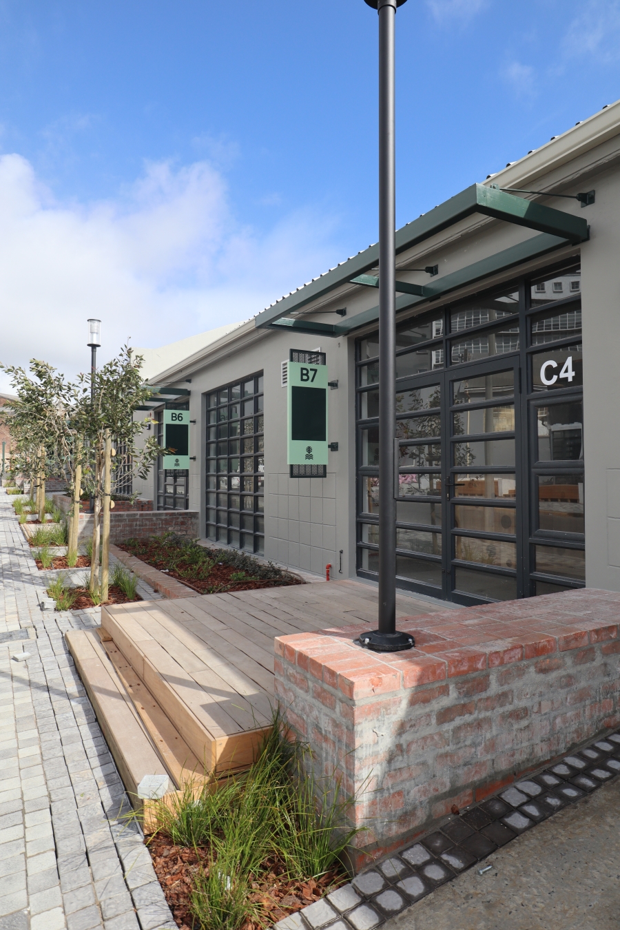To Let commercial Property for Rent in Salt River Western Cape